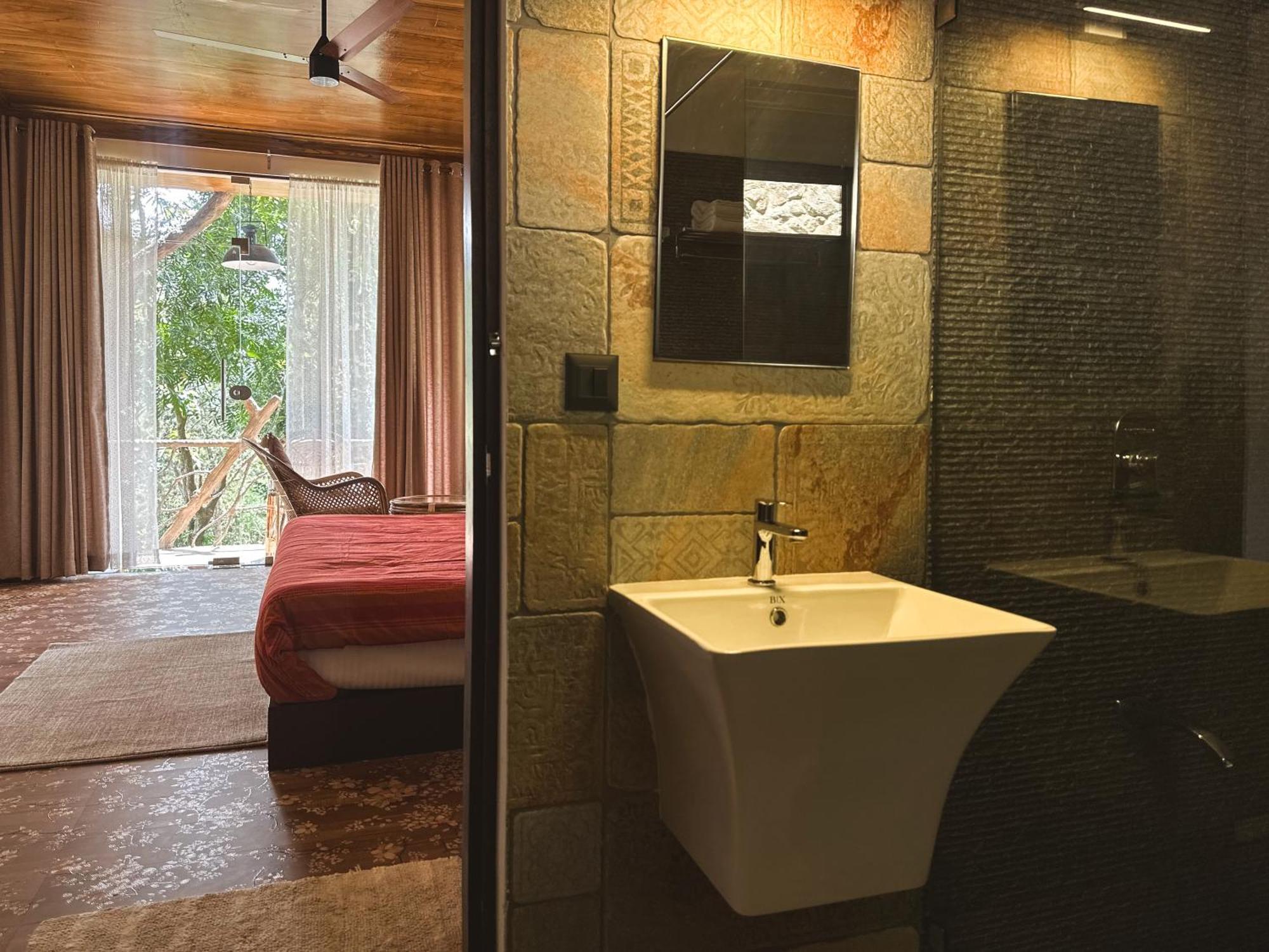 Panchavadi Farm Stay Thekkady Bagian luar foto